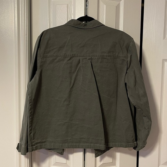 Kendall+Kylie Jacket - Picture 2 of 3